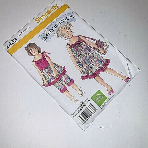 Simplicity Daisy Kingdom Pattern 2433 Girls sz 3-8 Top Pants Dress Bag Uncut - Picture 1 of 12